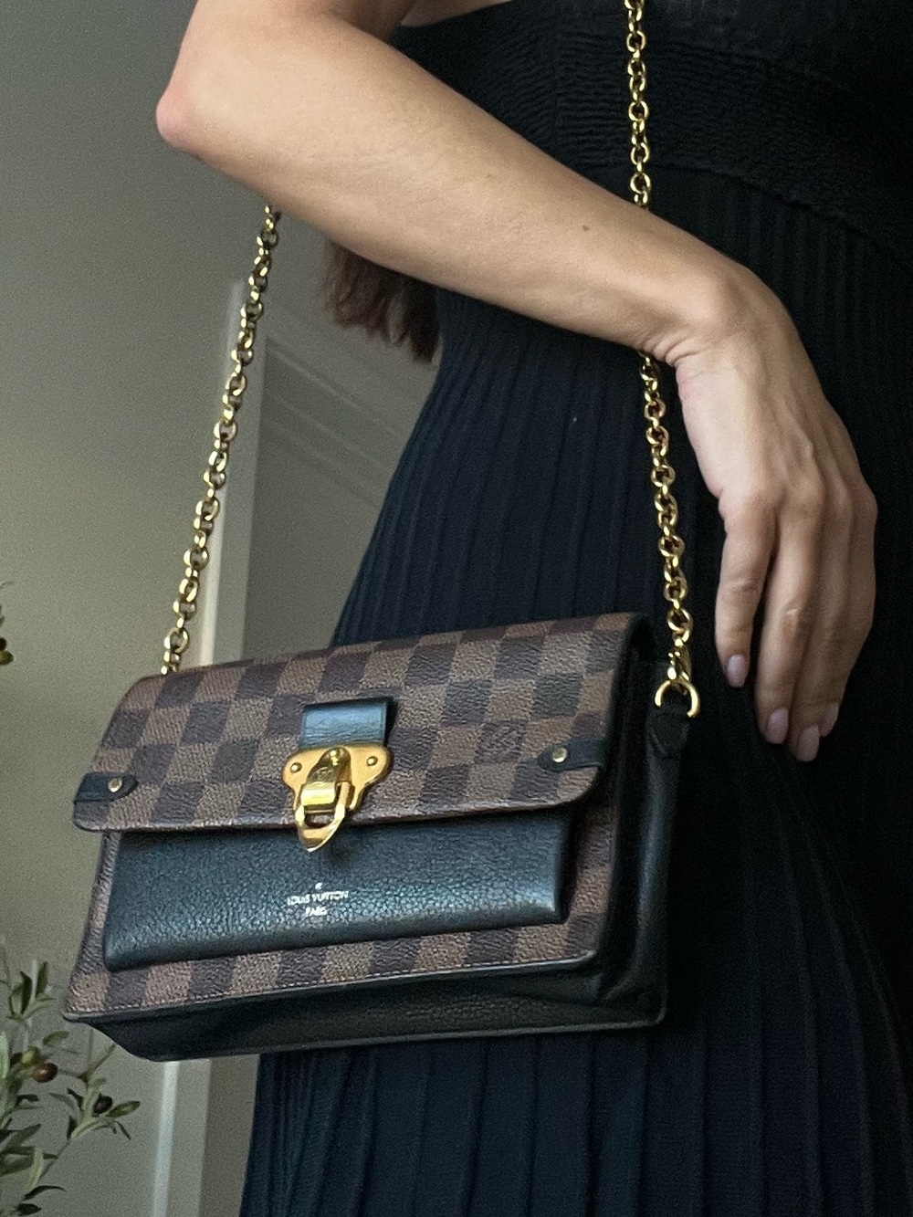 Louis Vuitton Brown Checkered Chain Shoulder Bag - Picture 6 of 6